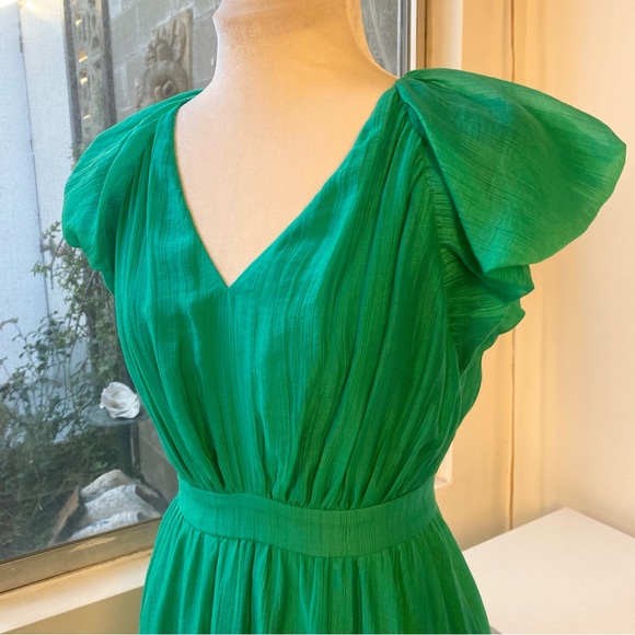 Trina Turk NWOT Flutter Sleeve Cinch Waist Afilia Dress in Emerald Green, Size 4 - Picture 4 of 10